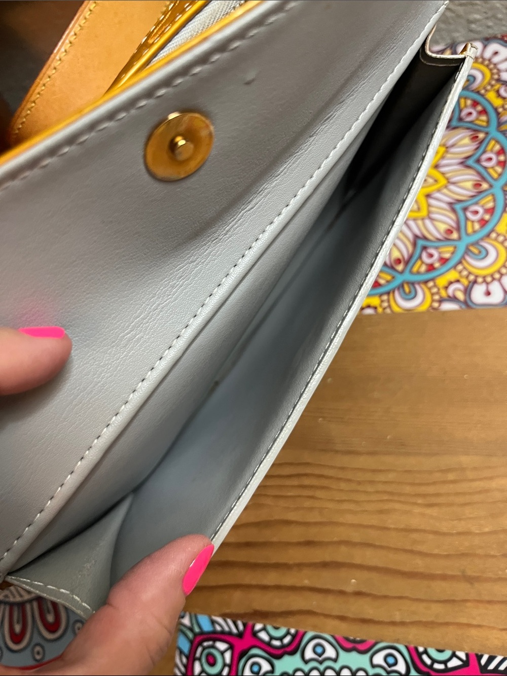 Louis Vuitton Yellow Vernis Monogram Crossbody Bag with Natural Leather Strap - Picture 8 of 13